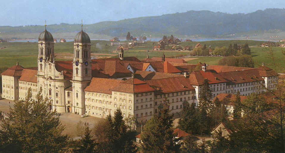 Kloster (63358 Byte)